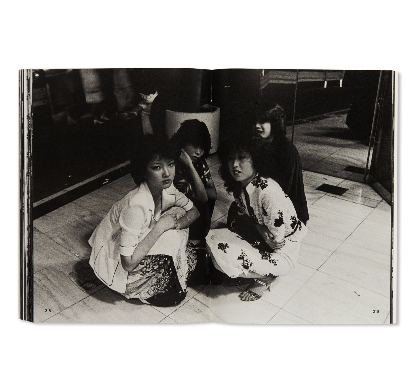 WE HAVE NO PLACE TO BE: 1980-1982 / 俺たちどこにもいられない 1980-1982