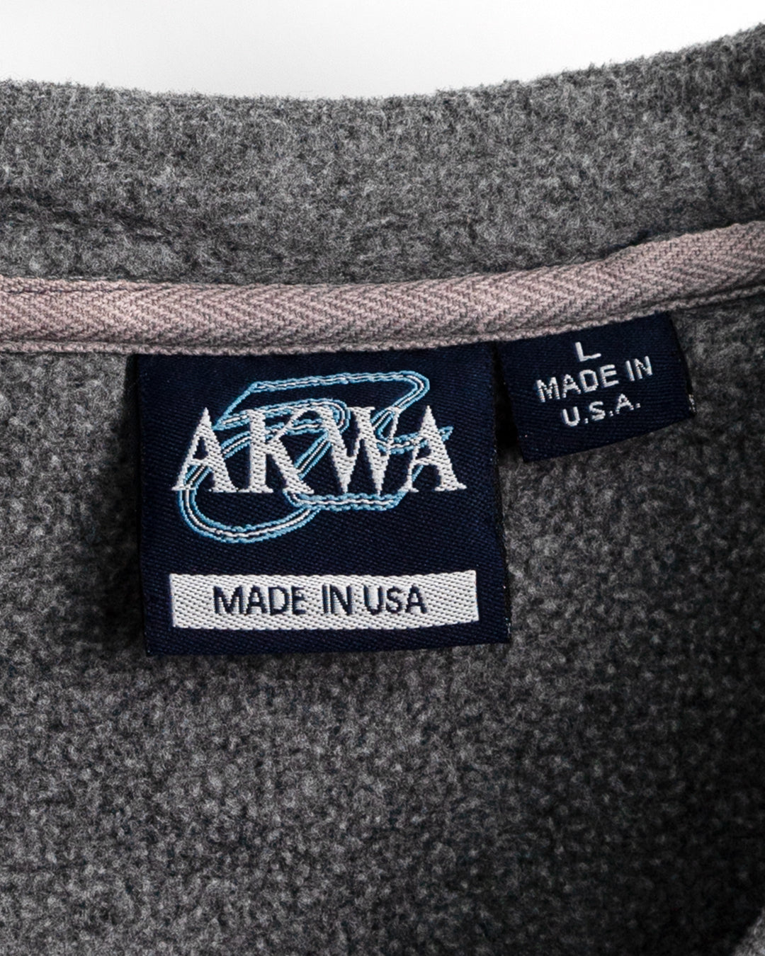 90's V-neck Fleece Pullover