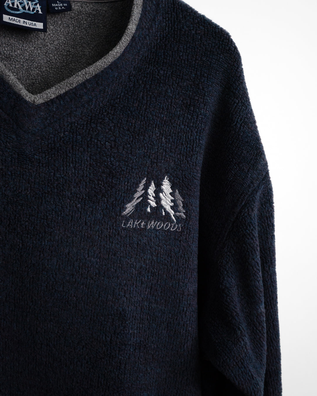 90's V-neck Fleece Pullover