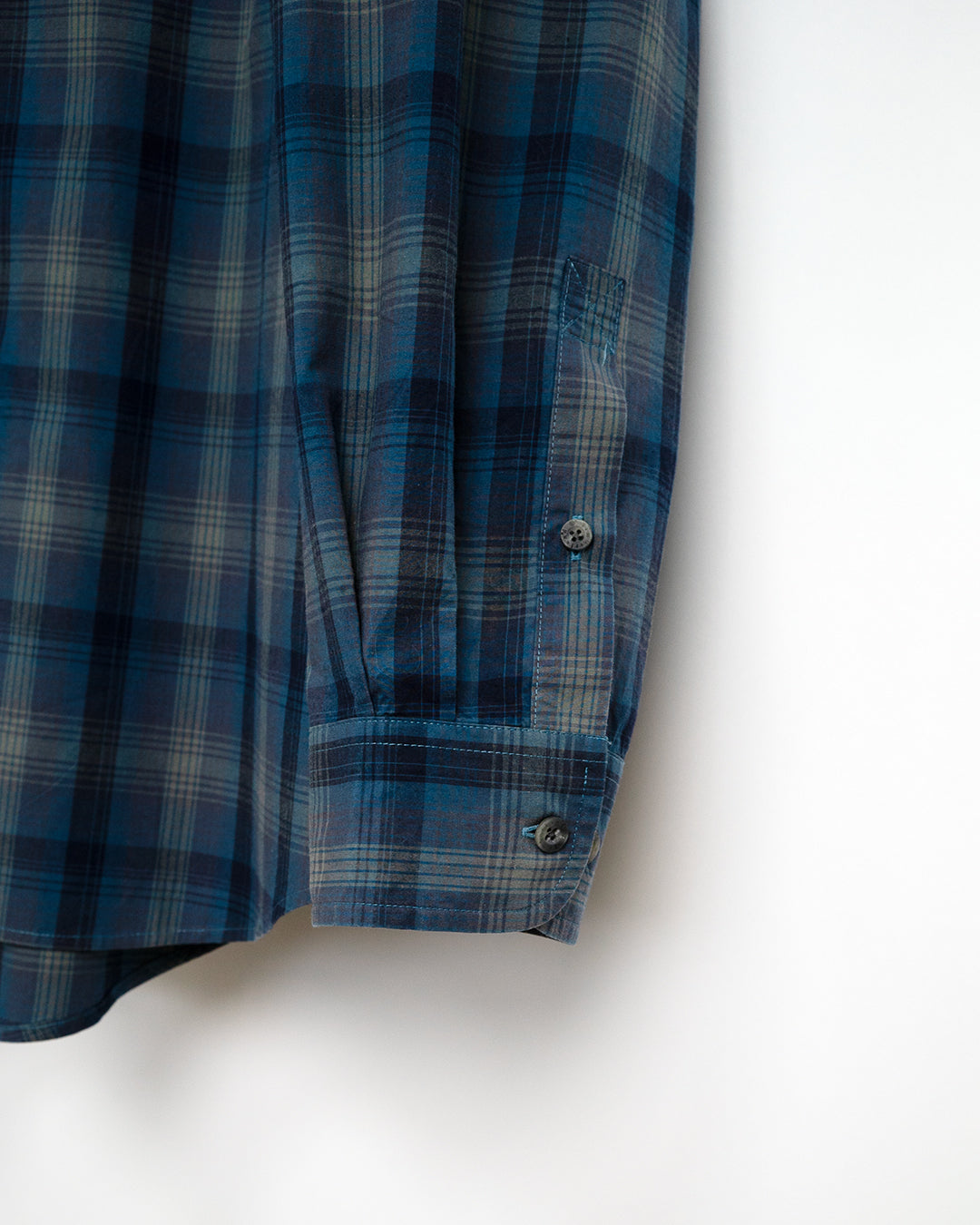 90's Plaid Shirt