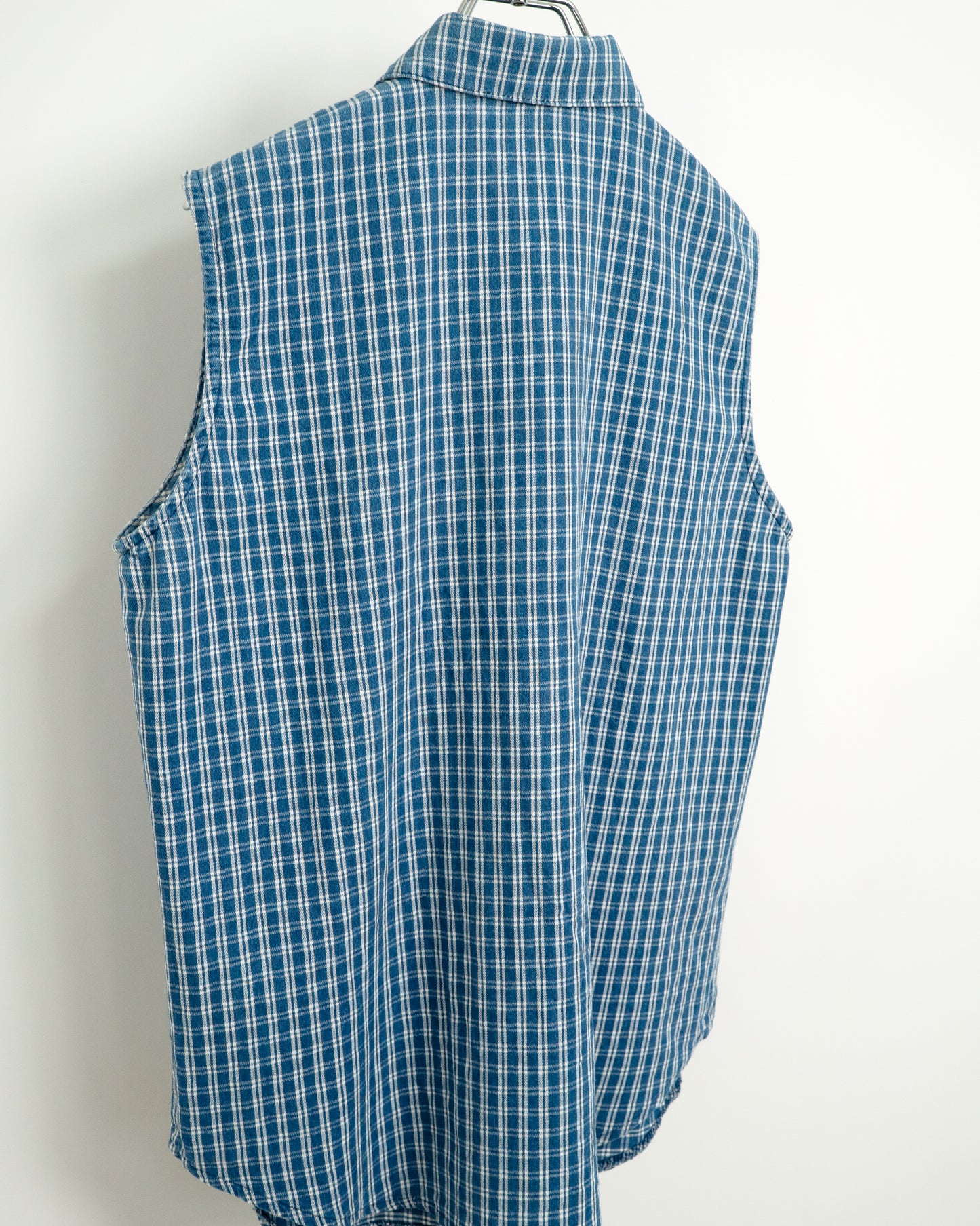 80's Sleeveless Plaid Shirt