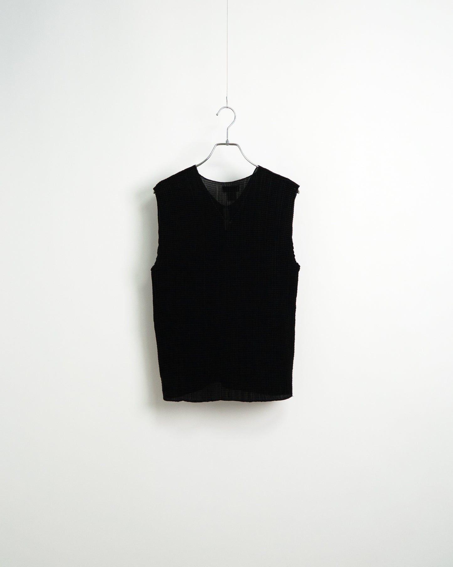 Pleated Sleeveless Tops