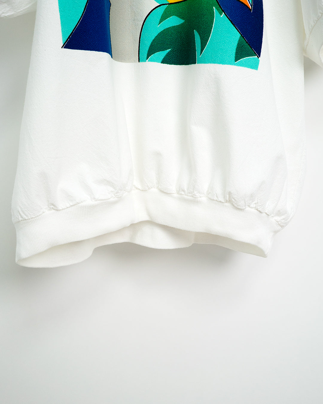 90s "CANCUN" Short Sleeve Tops