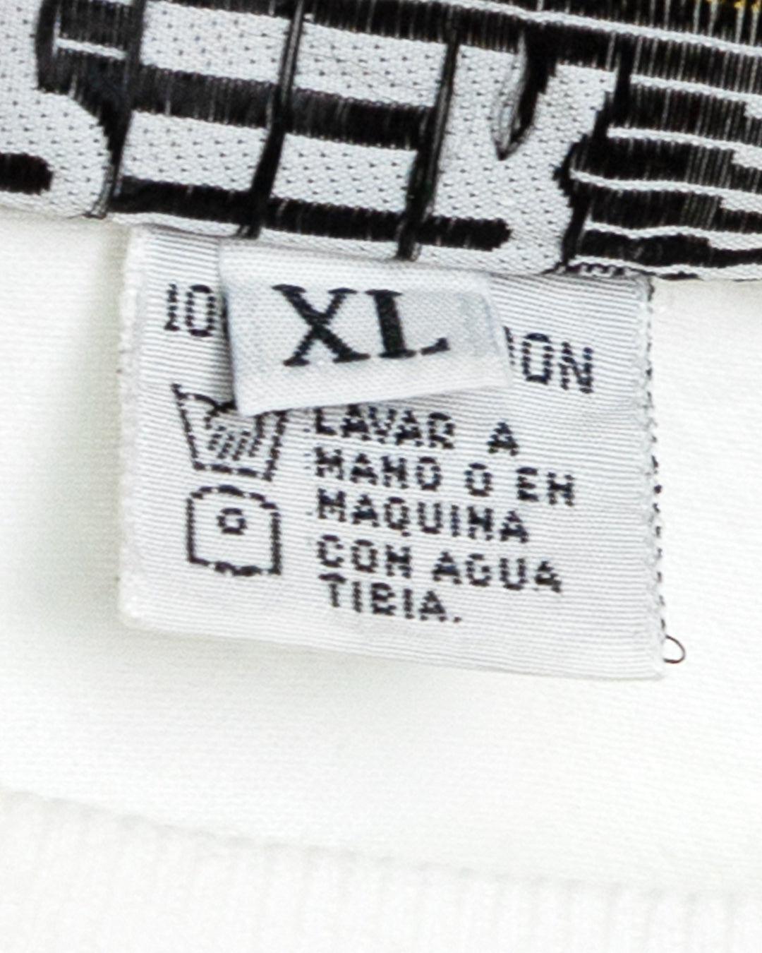 90s "CANCUN" Short Sleeve Tops