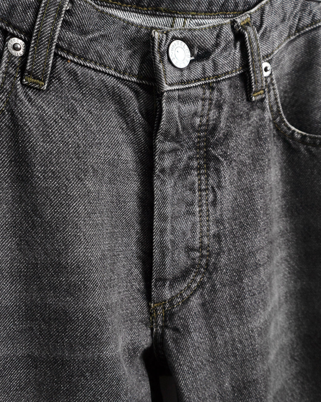 1998 Black Jeans