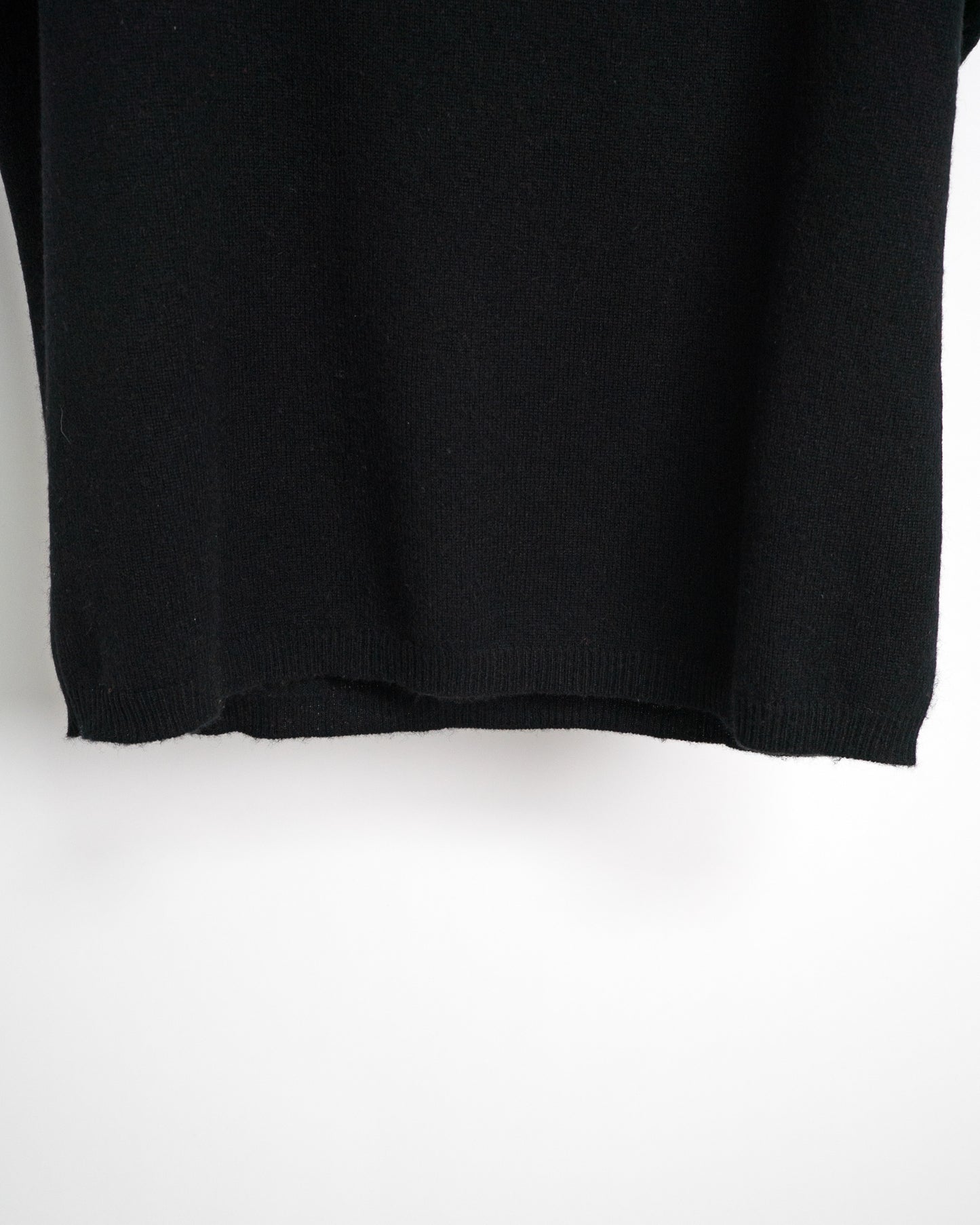 Cashmere Short-Sleeve Mock Neck Knit