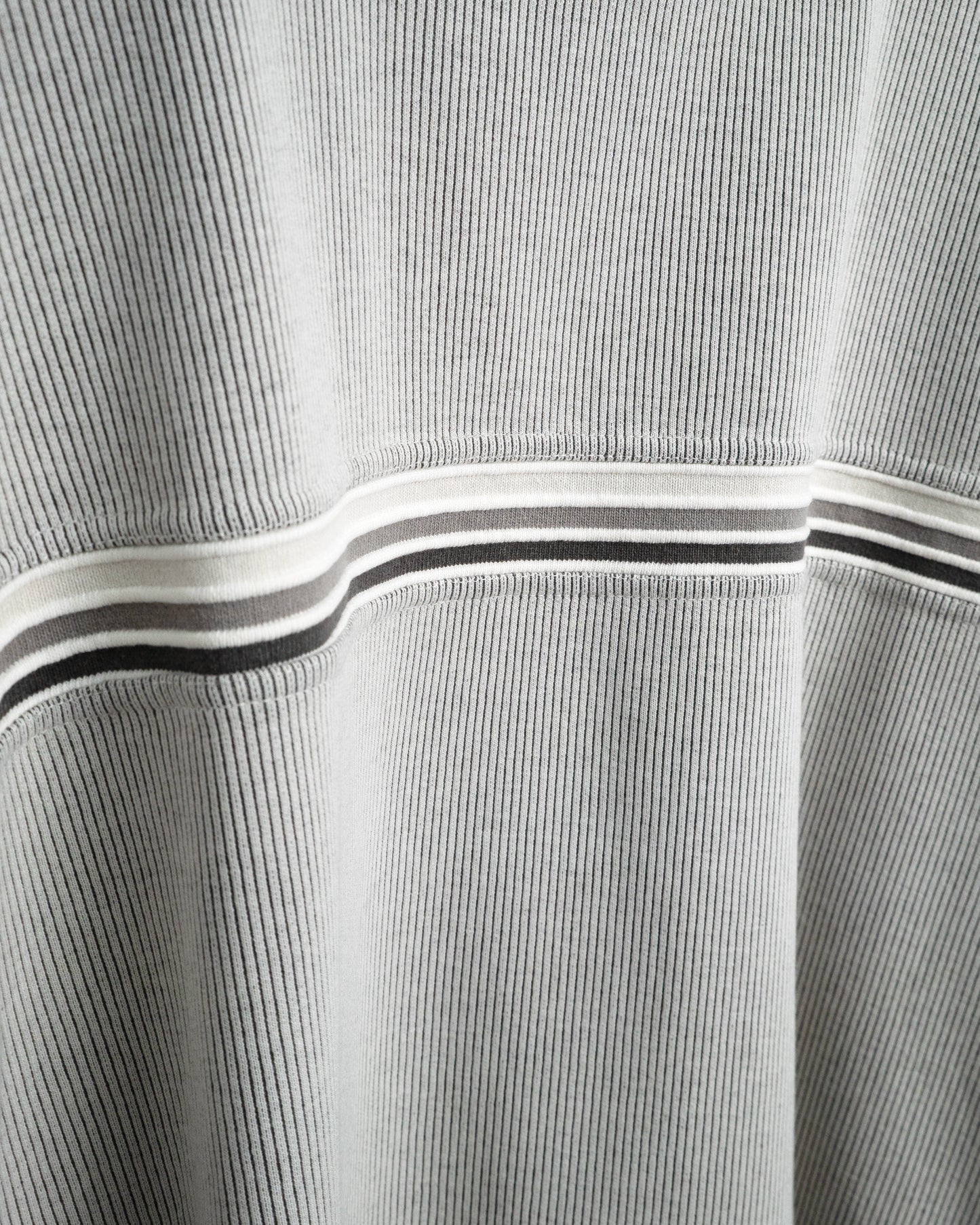 90s-00s Ribbed Cotton Long Sleeve Tee
