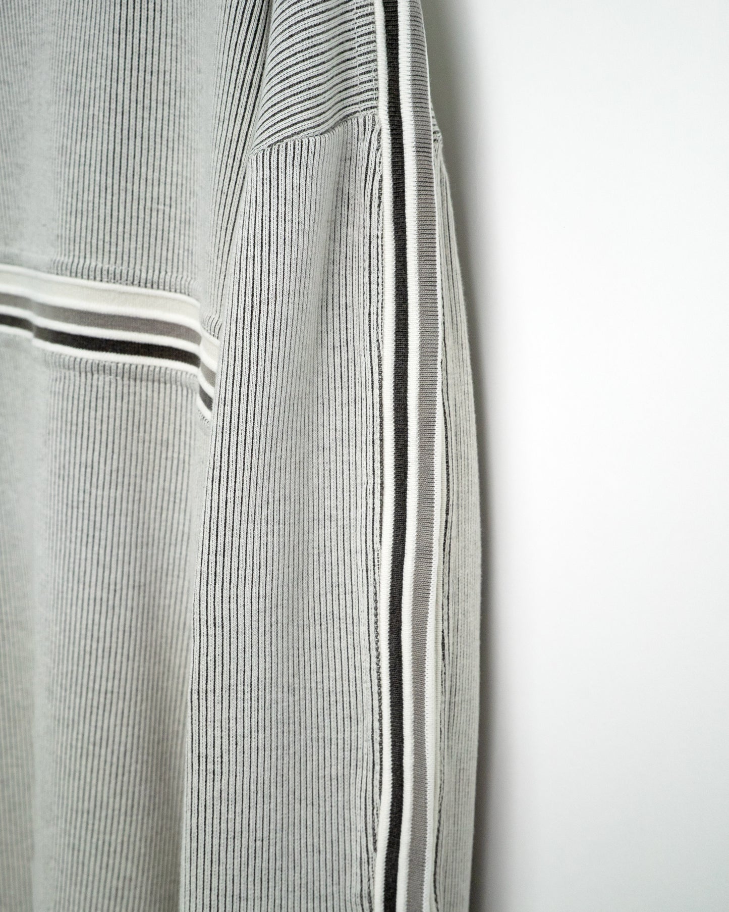 90s-00s Ribbed Cotton Long Sleeve Tee