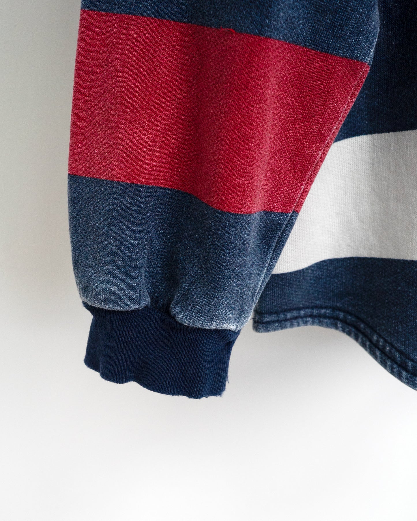 90s "ALL AMERICAN SPORTSWEAR" Tricolor Border L/S Sweatshirt