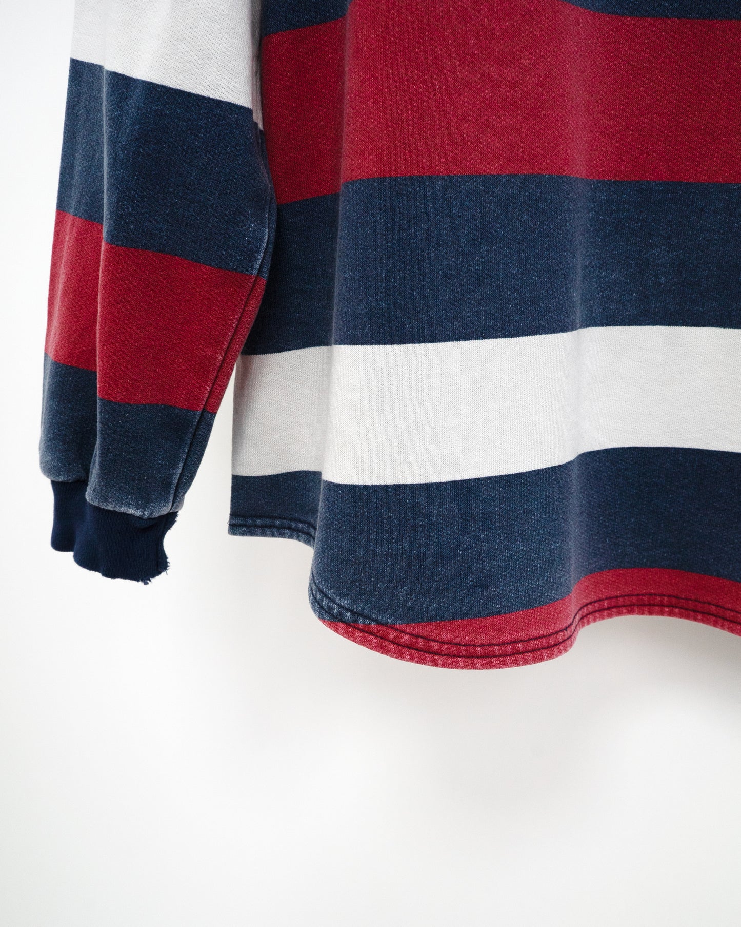 90s "ALL AMERICAN SPORTSWEAR" Tricolor Border L/S Sweatshirt