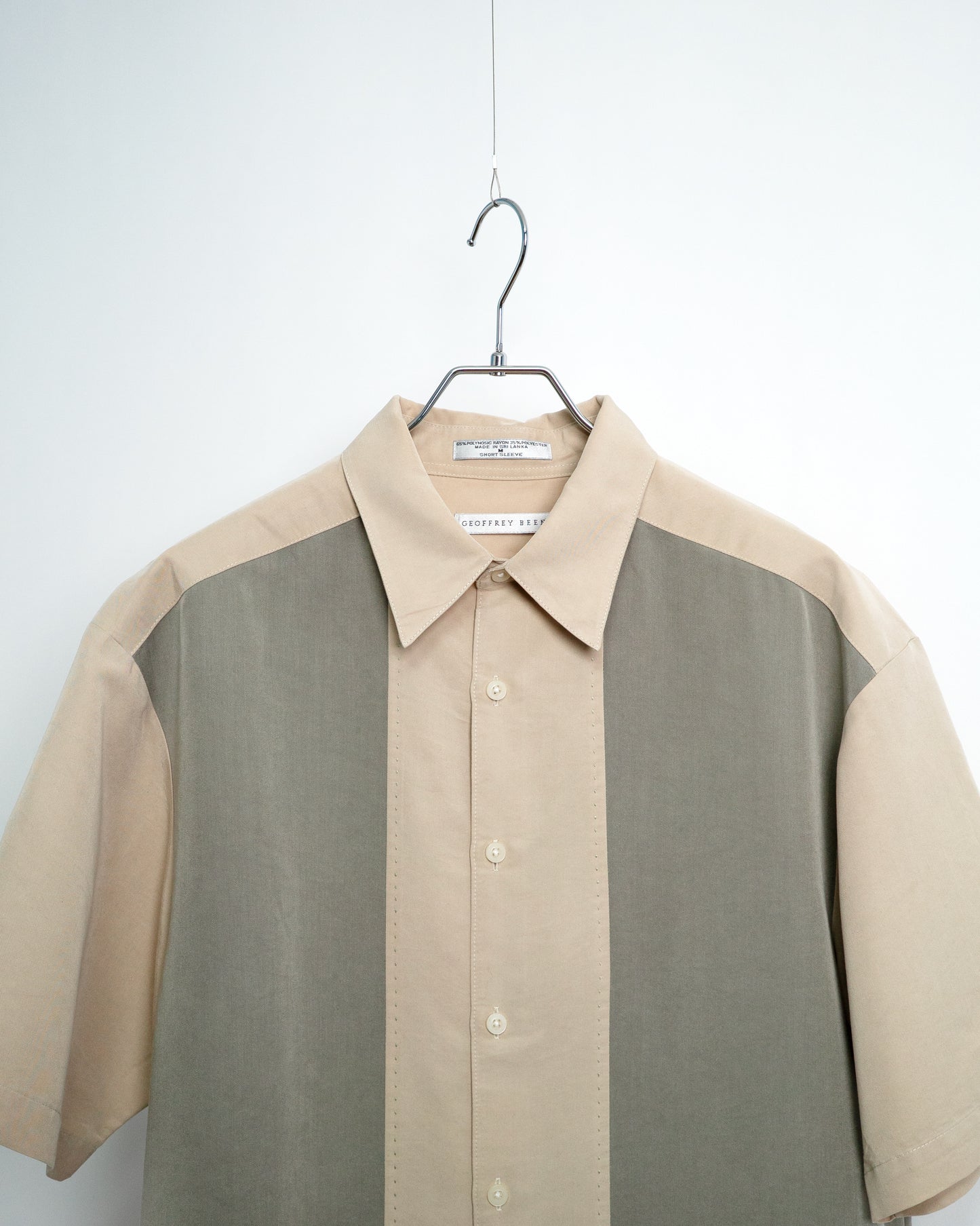 90s–Early 00s Bicolor Panel Short Sleeve Shirt