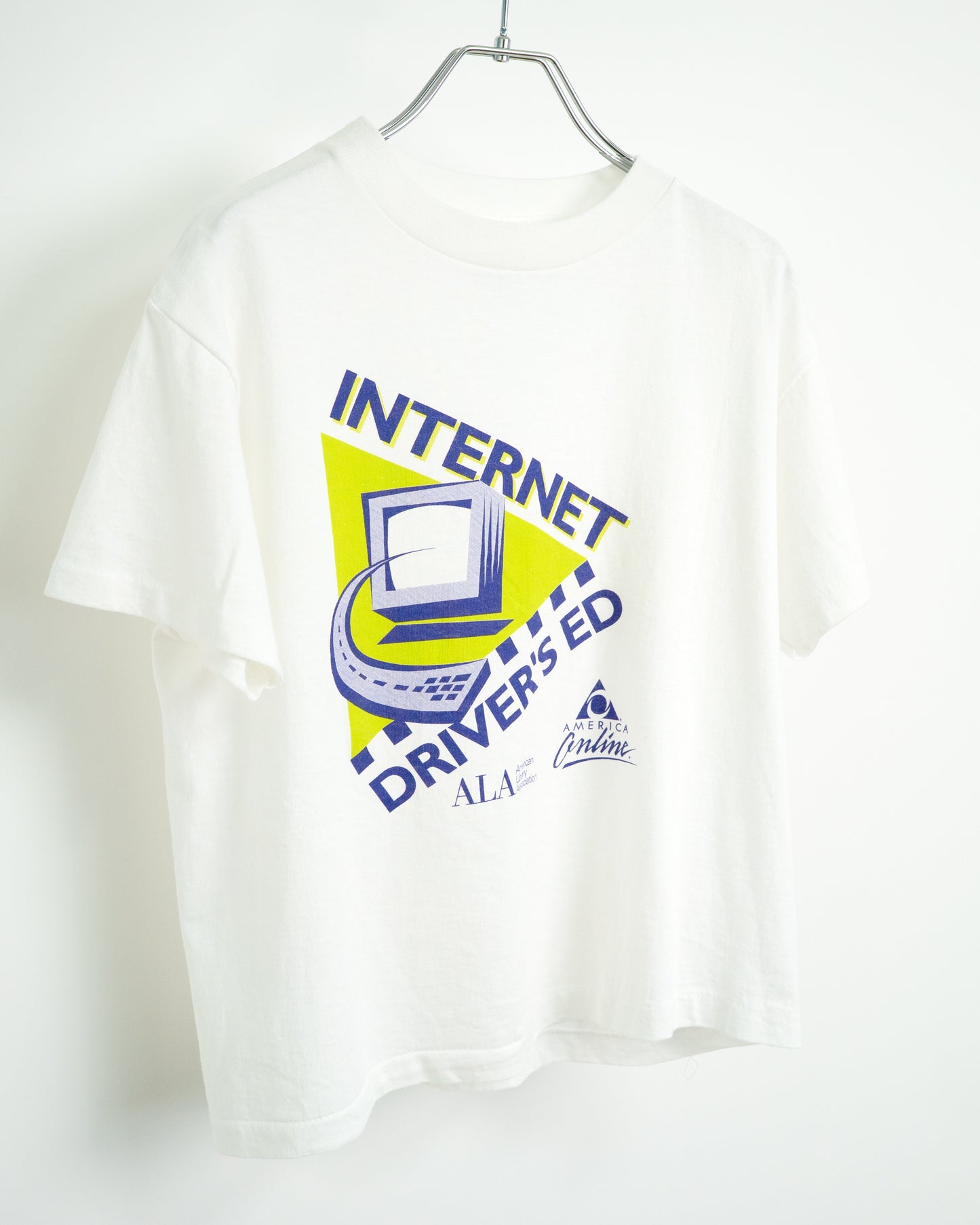 90s "INTERNET DRIVER'S ED" print T-shirt
