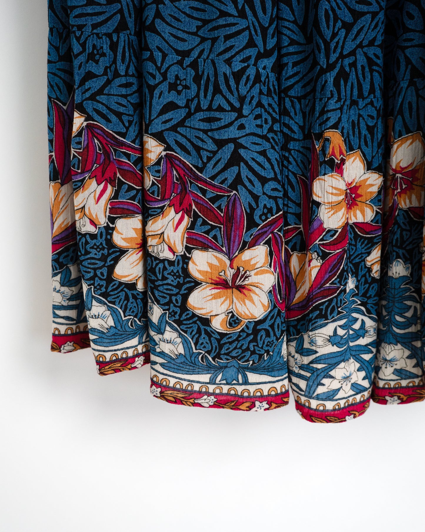 80s Tropical Print Tiered Skirt