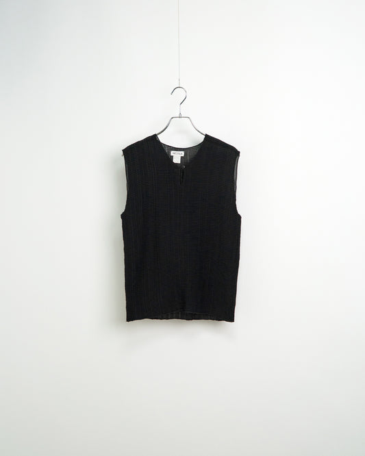 Pleated Sleeveless Tops