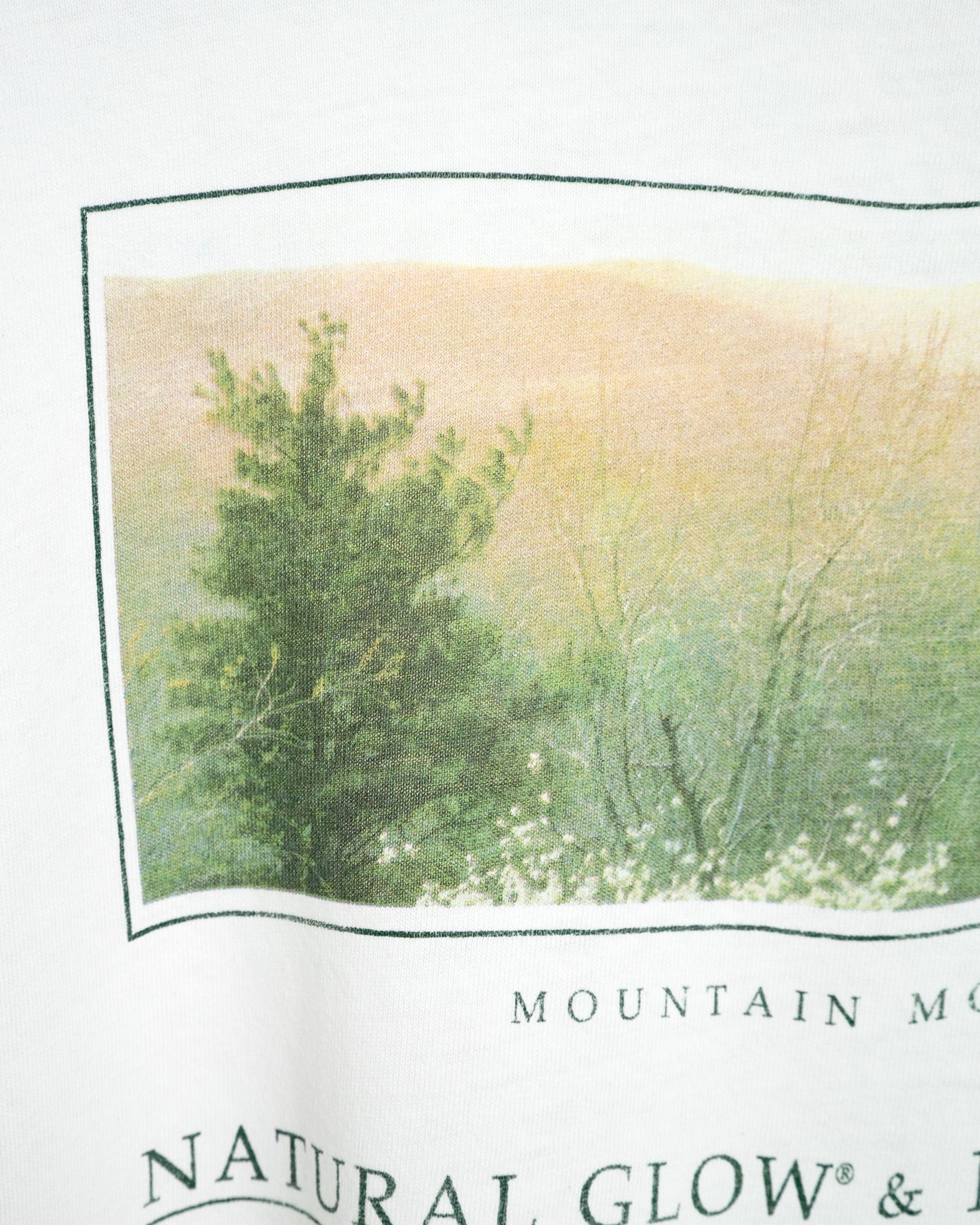 90's "NATURAL GLOW & NATURISTICS" T-Shirt
