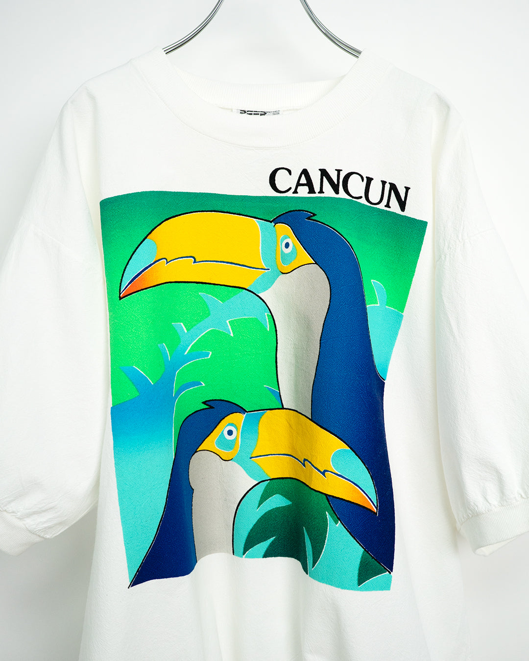 90s "CANCUN" Short Sleeve Tops