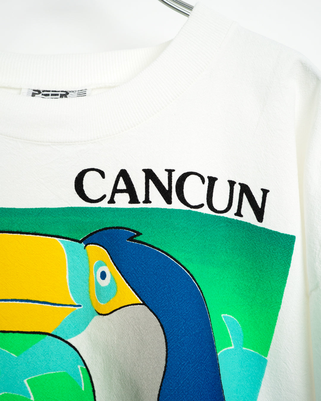 90s "CANCUN" Short Sleeve Tops