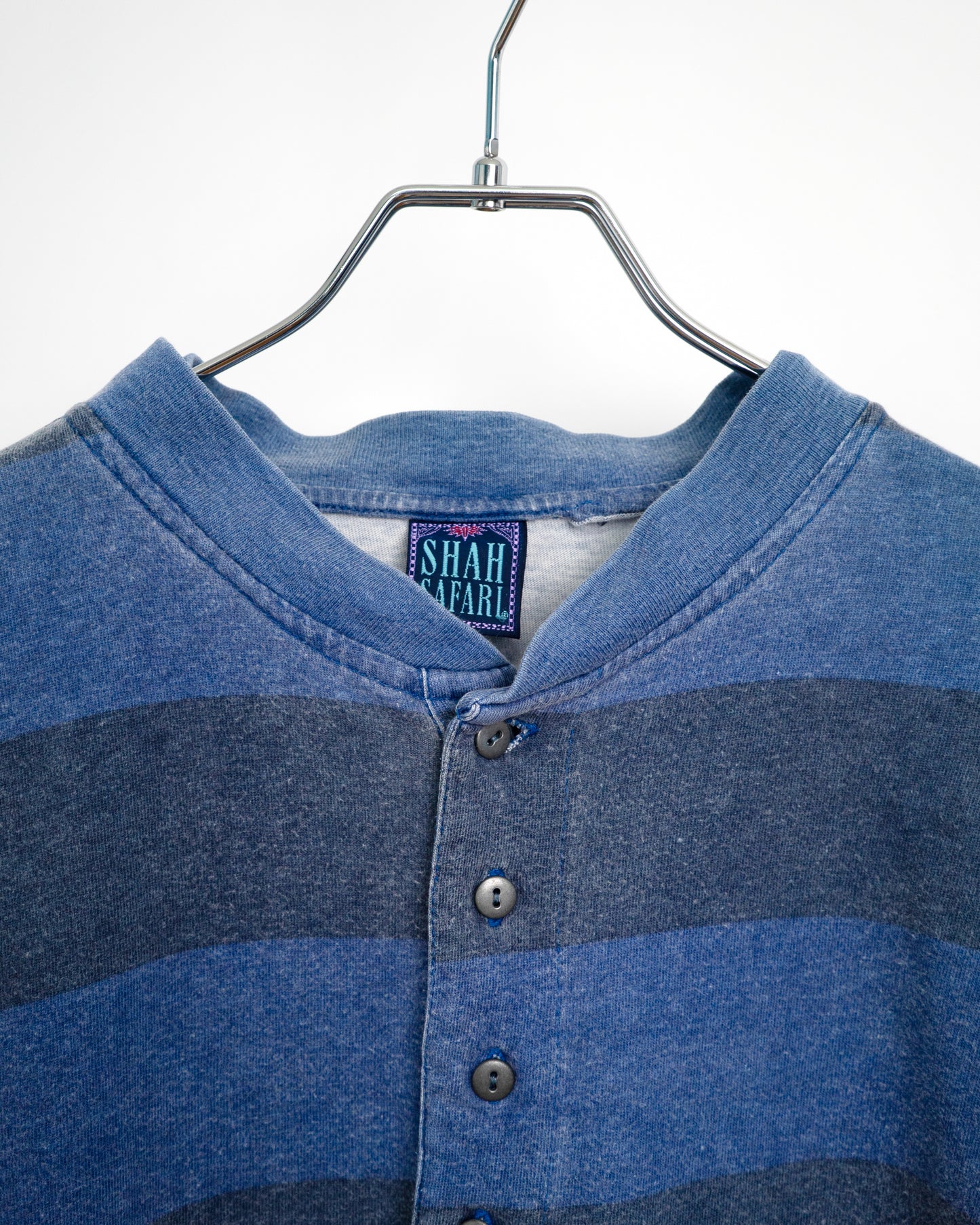 Deep Fade Henley Neck Border T-Shirt