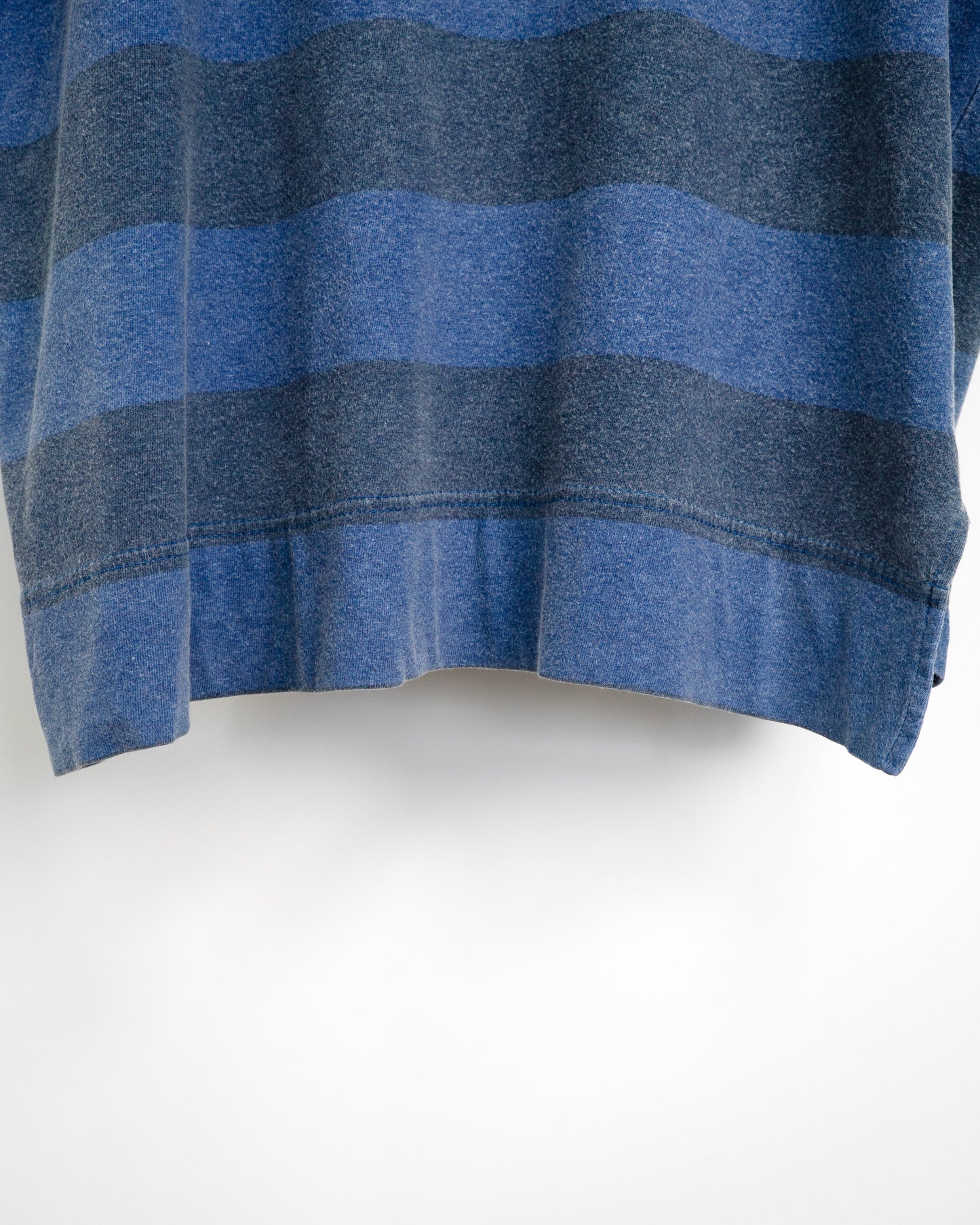 Deep Fade Henley Neck Border T-Shirt