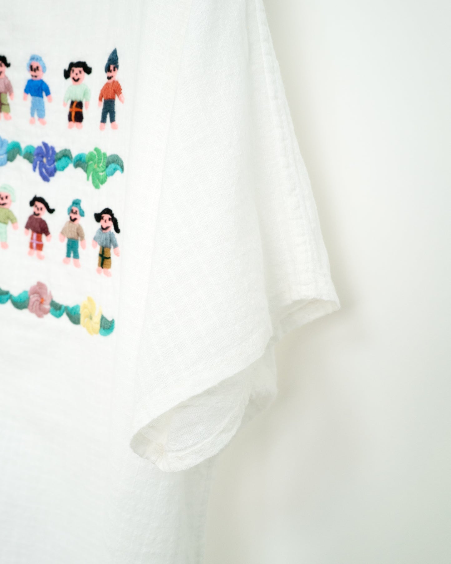 Children's Motif Embroidered Tops