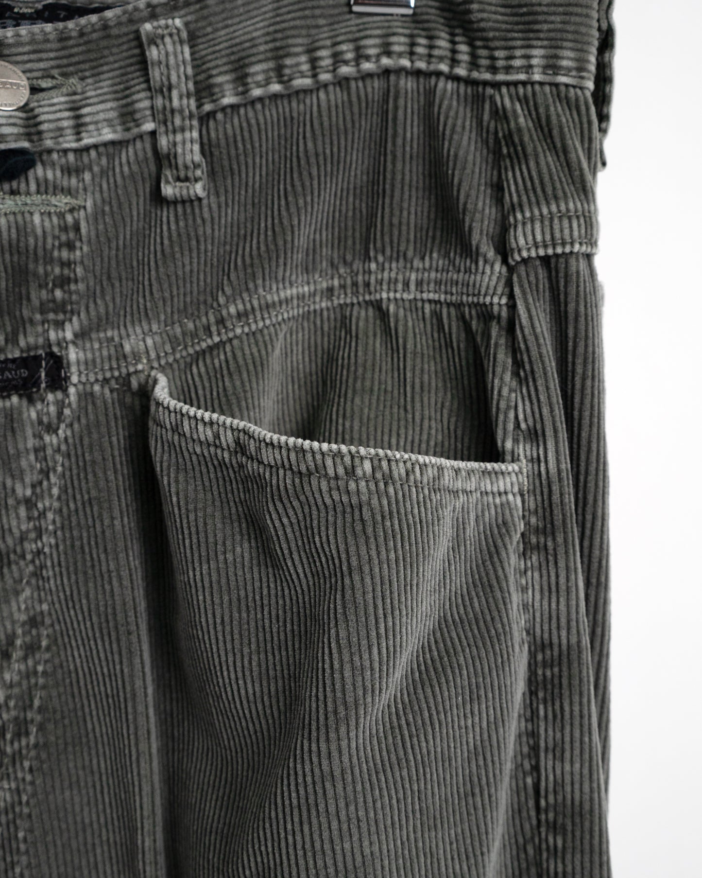 90’s Tapered Pants