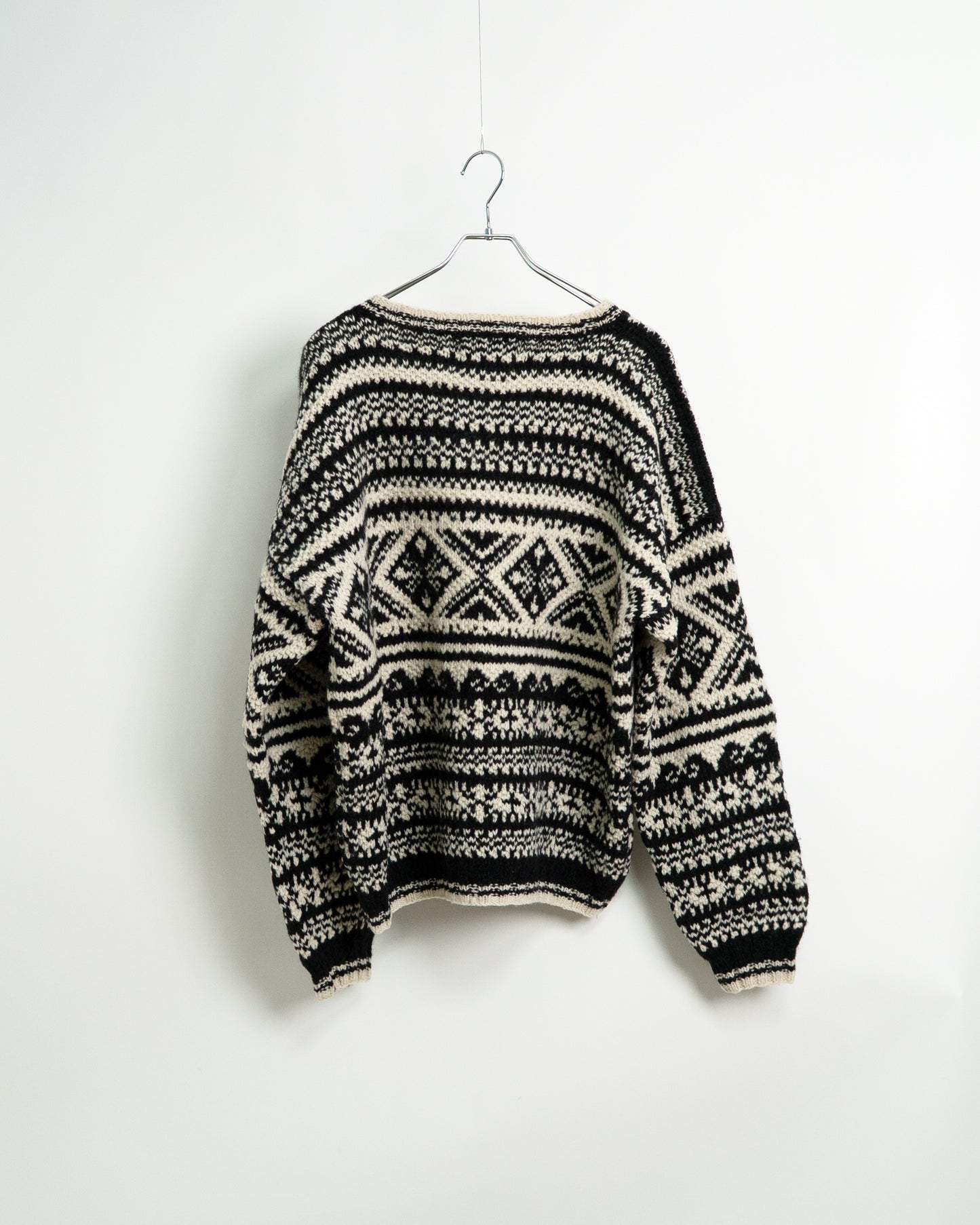 90s Shetland Wool Hand Knitted Sweater / Nordic Pattern