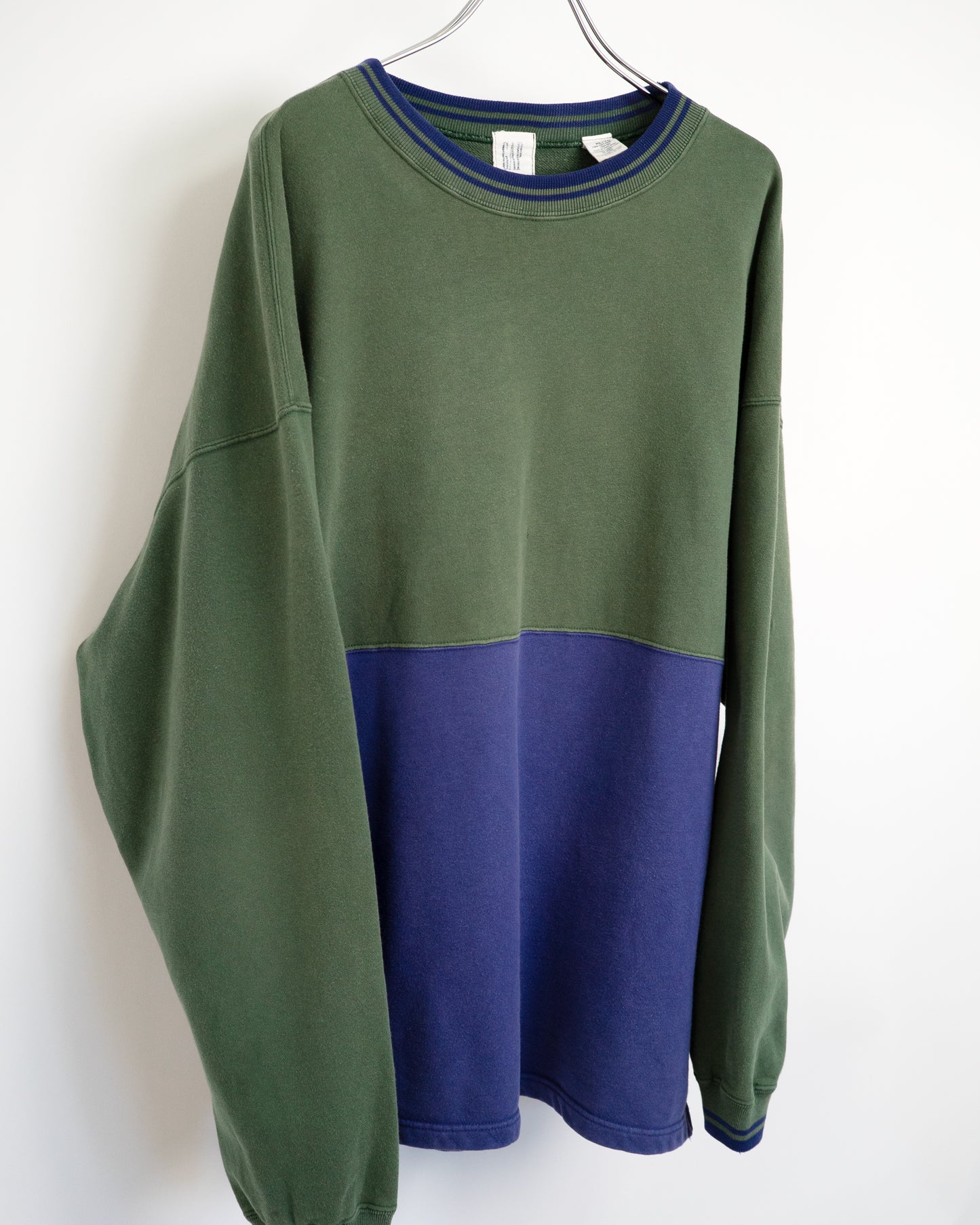 90s Two-tone Sweatshirt with Tipped Ribs