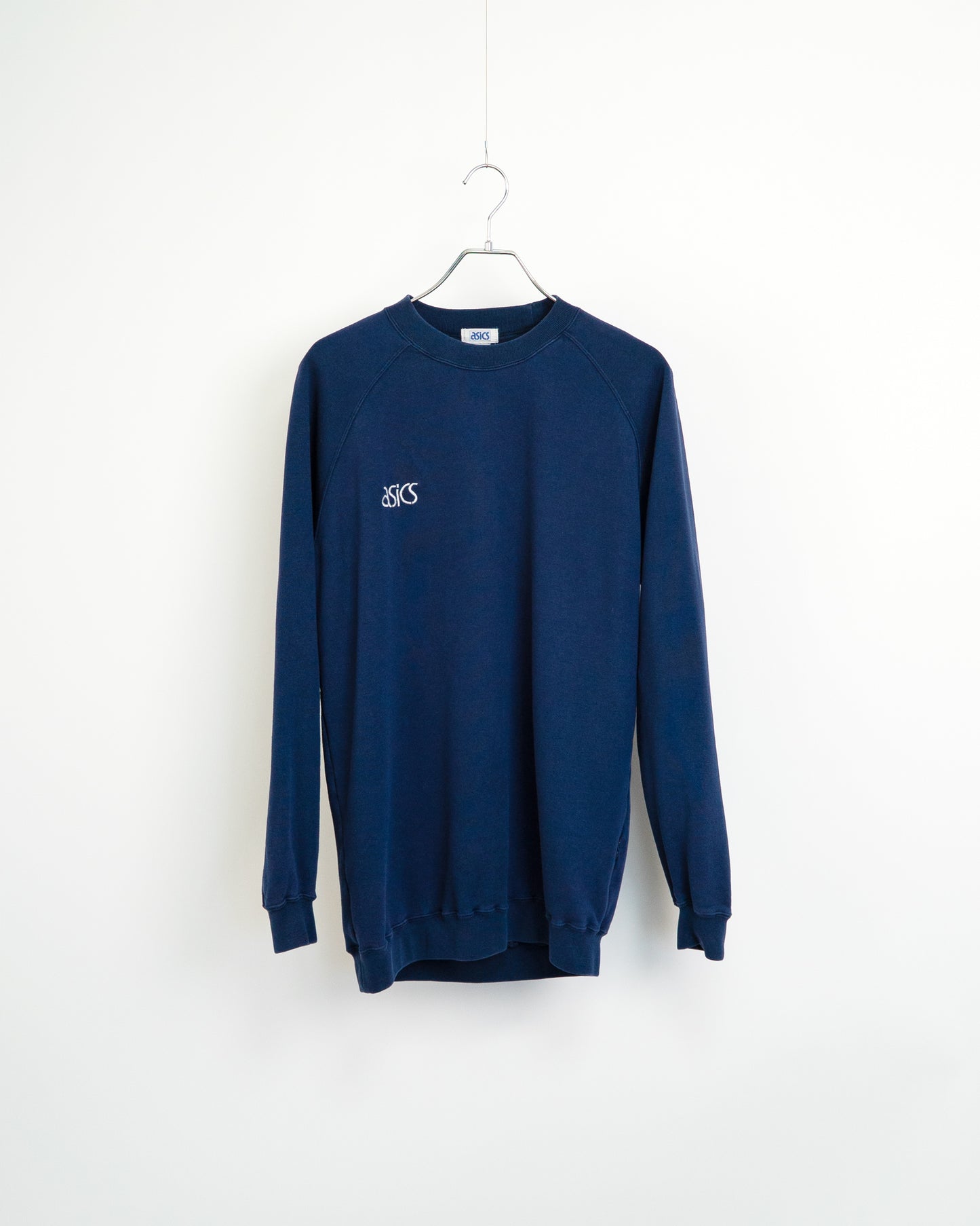 90s Unrefined Navy Sweatshirt
