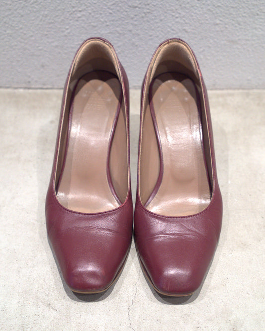 Burgundy pumps